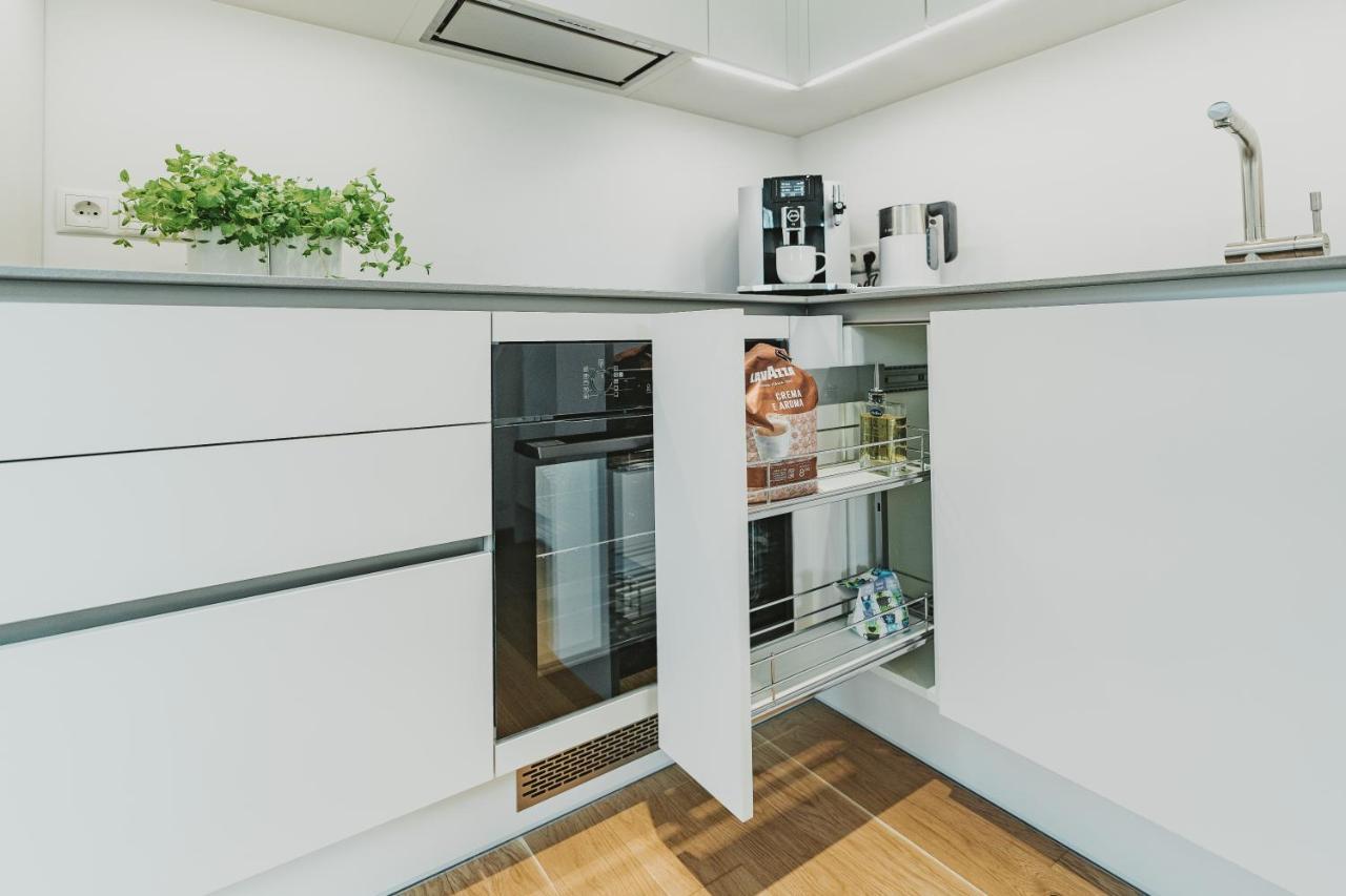 Oeoe Street Premium Apartment With Terrace Тарту Экстерьер фото